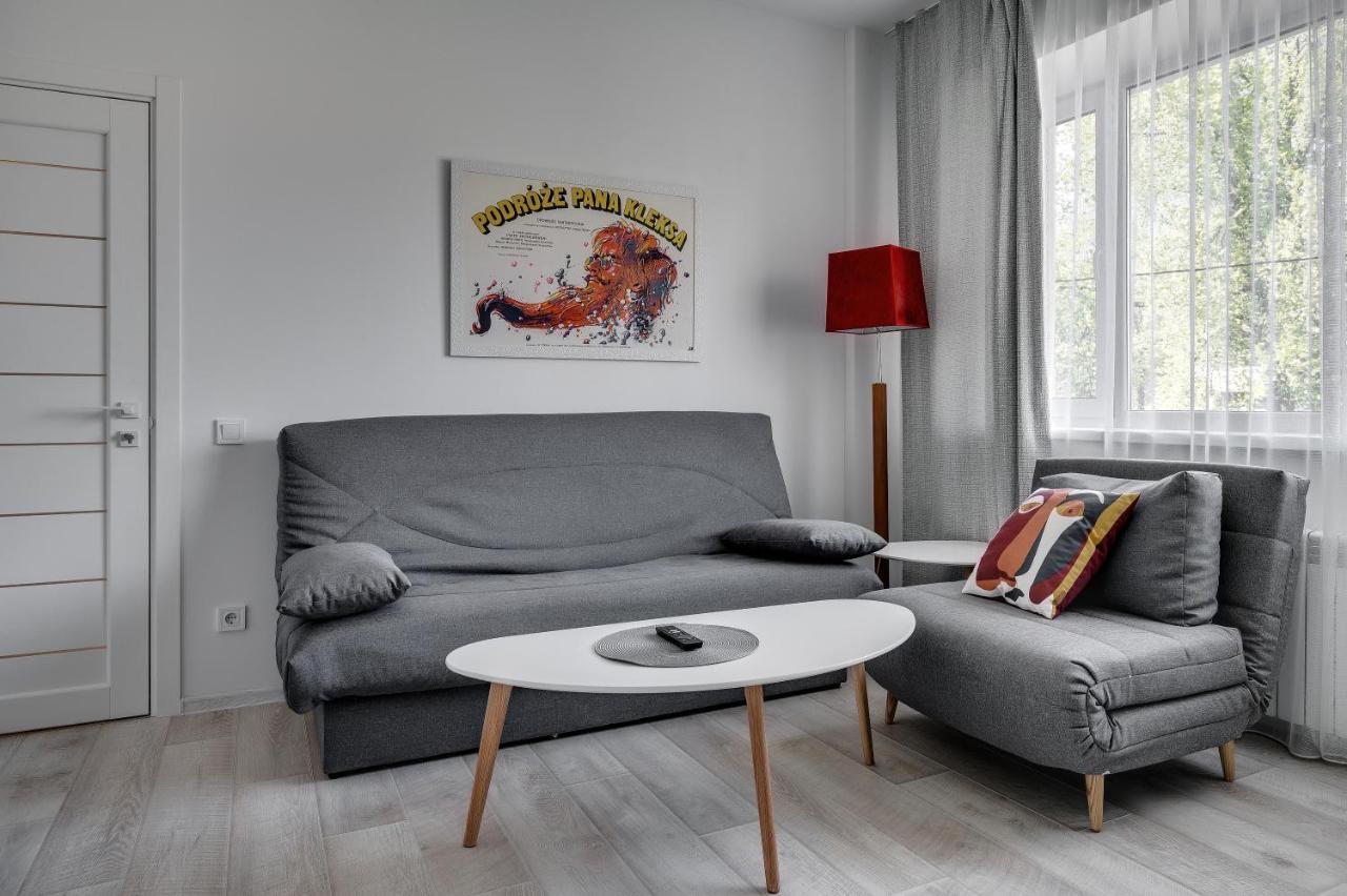 White Apartment Scandinavian Style Zaporizhia Esterno foto