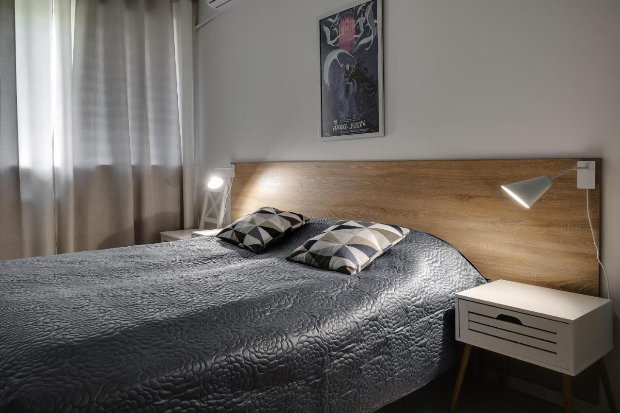 White Apartment Scandinavian Style Zaporizhia Esterno foto